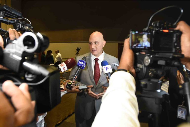 Declaraciones de ministro Pável Isa Contreras sobre reforma fiscal