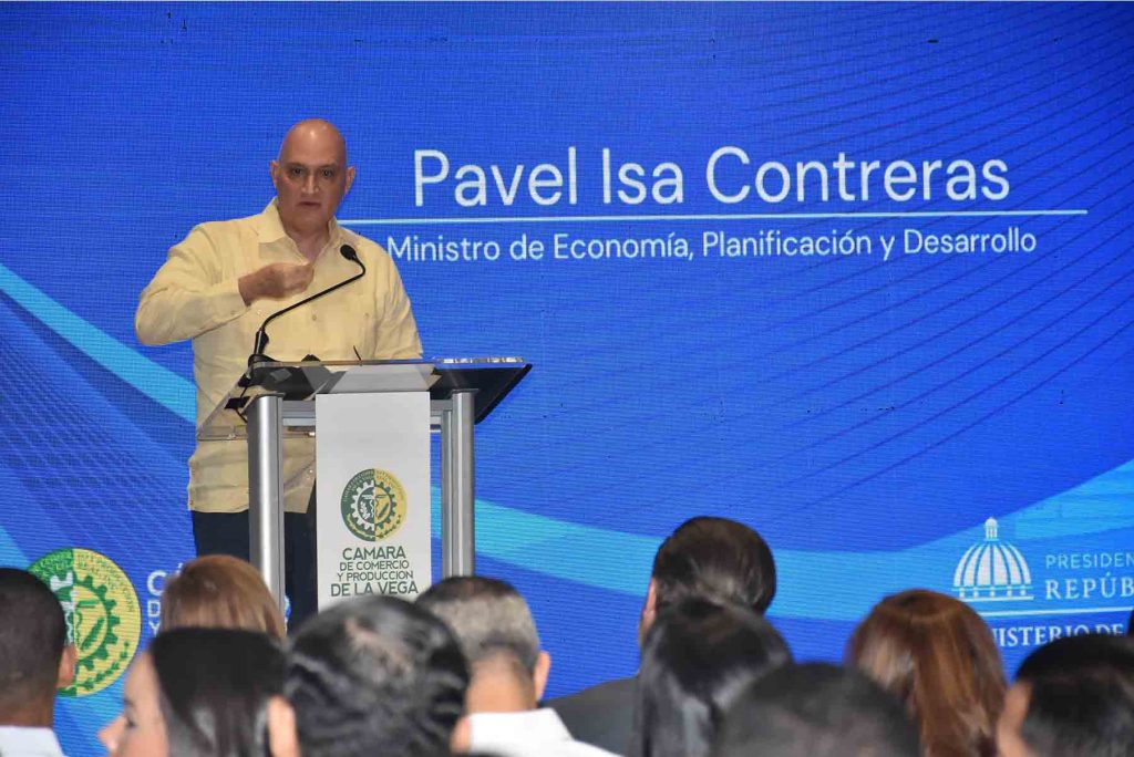 El ministro Isa Contreras en La Vega