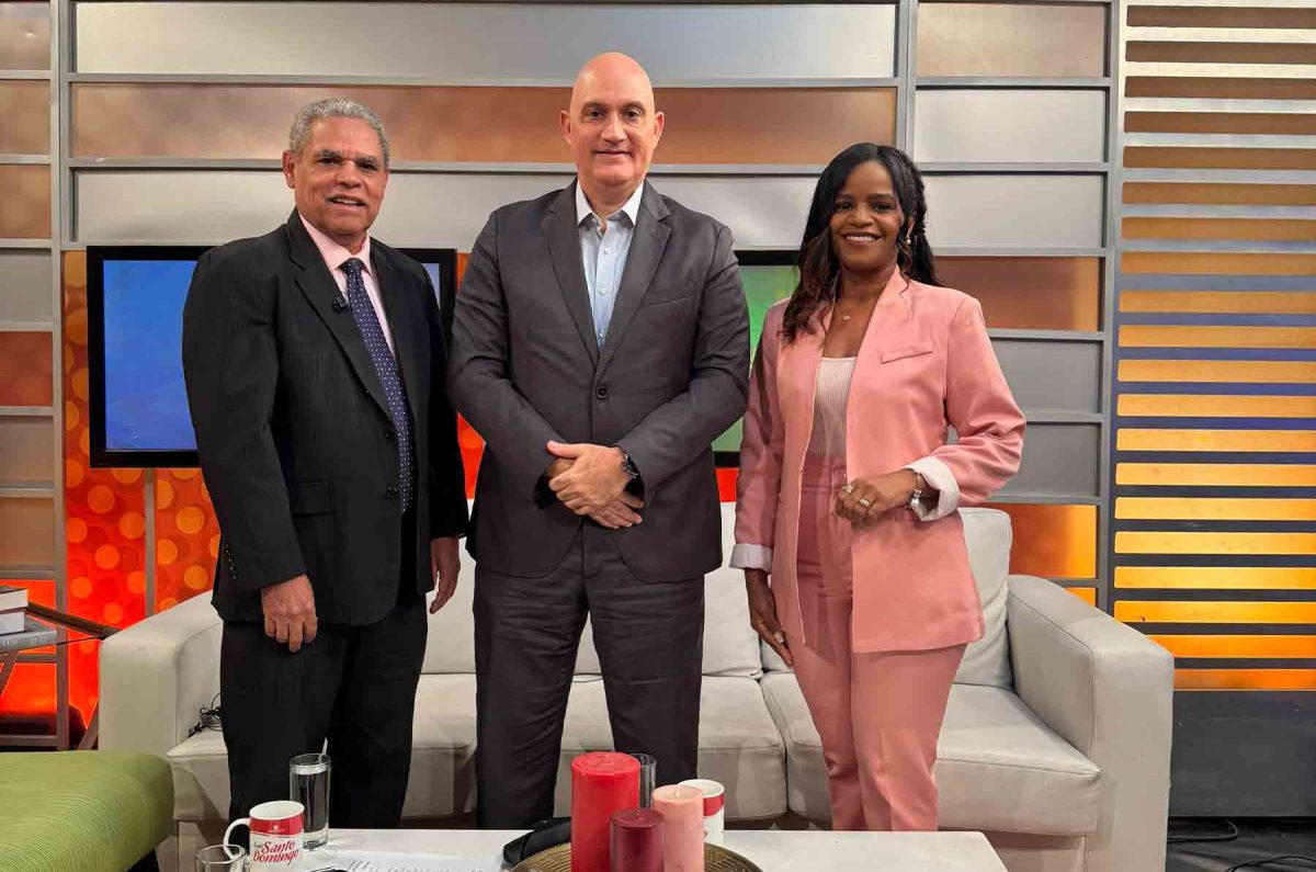 Isa Contreras explica que objetivo de fusión de los ministerios de Economía y Hacienda