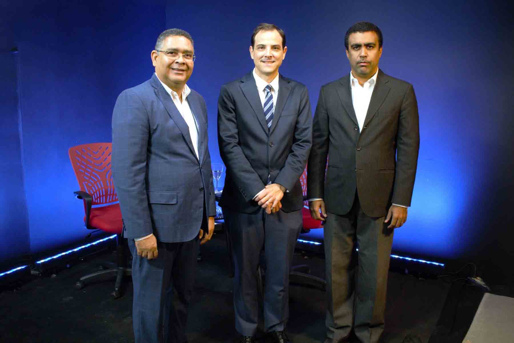 viceministro Martín Francos en Programa Consumo e Inversión de Acento TV