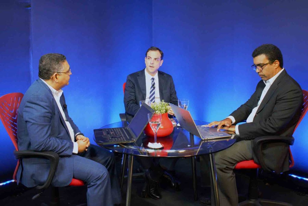 viceministro Martín Francos en Programa Consumo e Inversión de Acento TV