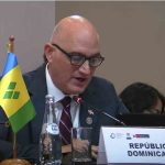 Ministro en sesión del CEPAL