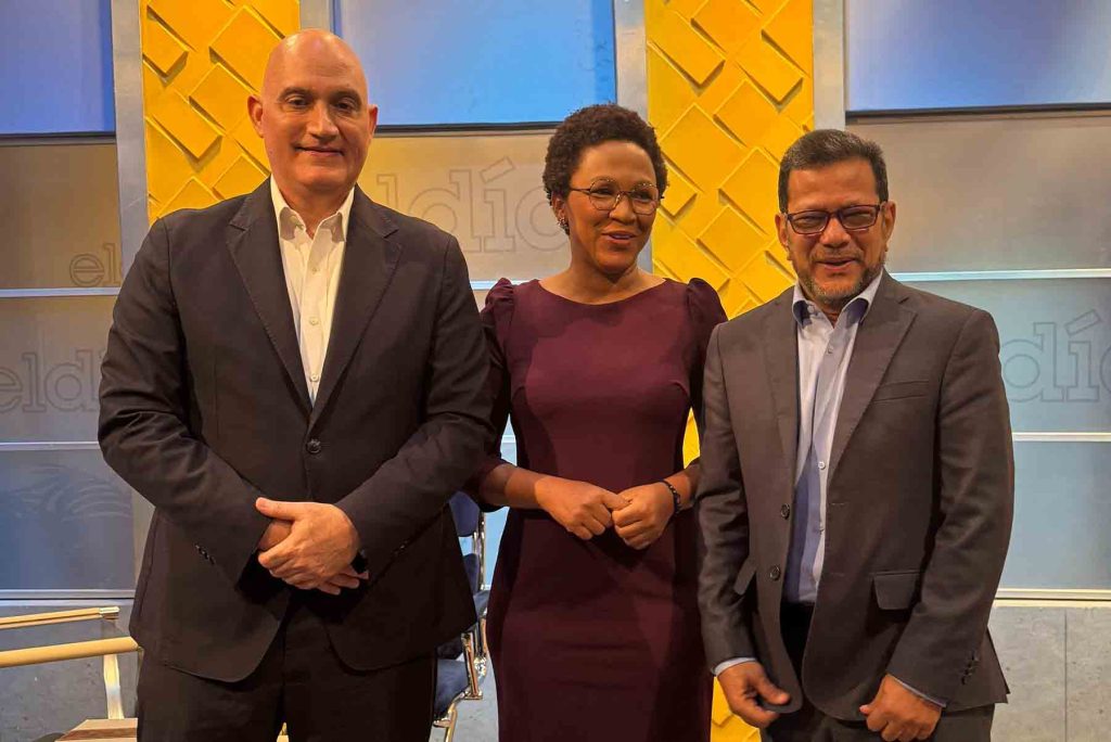 entrevistas en El Día y la Z-101