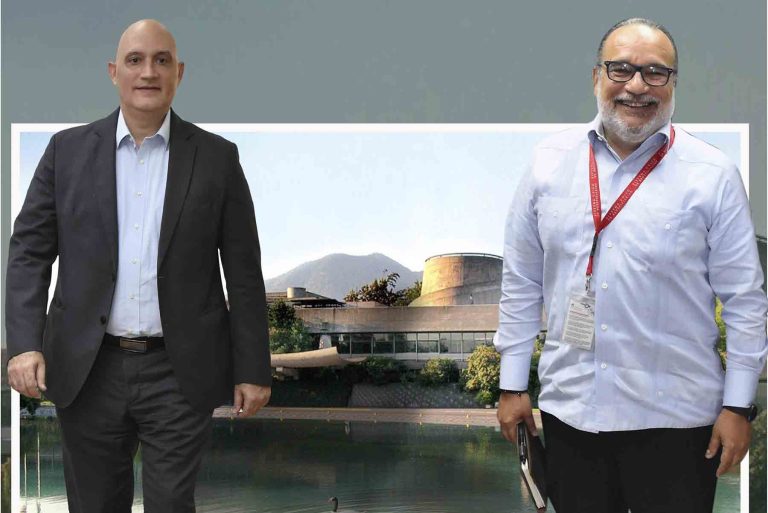 Ministro Pável Isa y El Viceministro Jefrey Lizardo