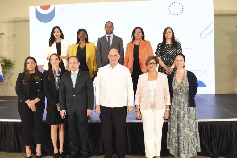 República Dominicana Coopera1