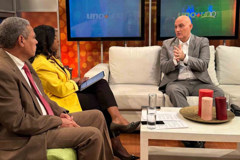 Isa Contreras informa en enero próximo vuelve a las aulas1