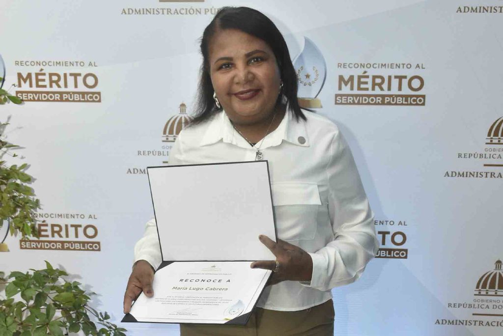 reconocimiento María Altagracia Lugo2