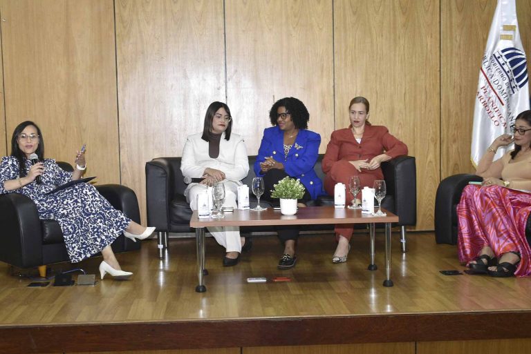 Abordan estrategias para responder a la violencia