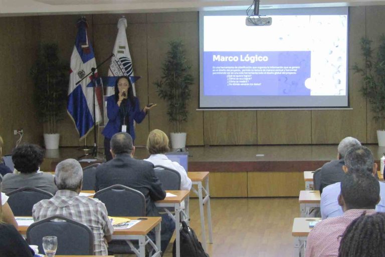 Taller del CASFL sobre proyectos de desarrollo