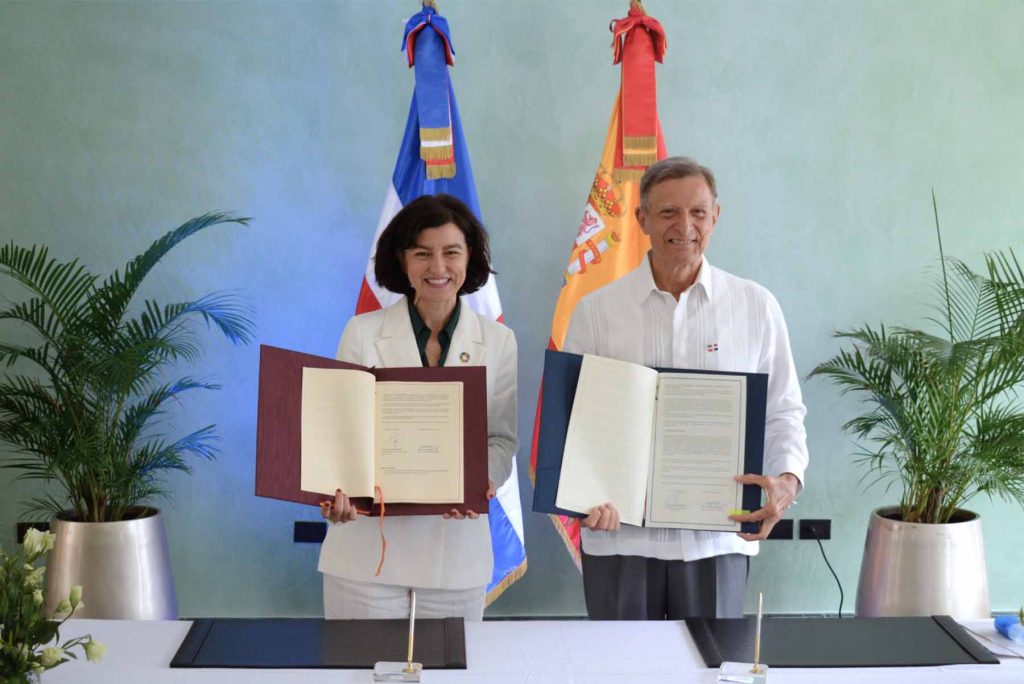 Acto Firma Comisión Hispano-Dominicana VIMICI