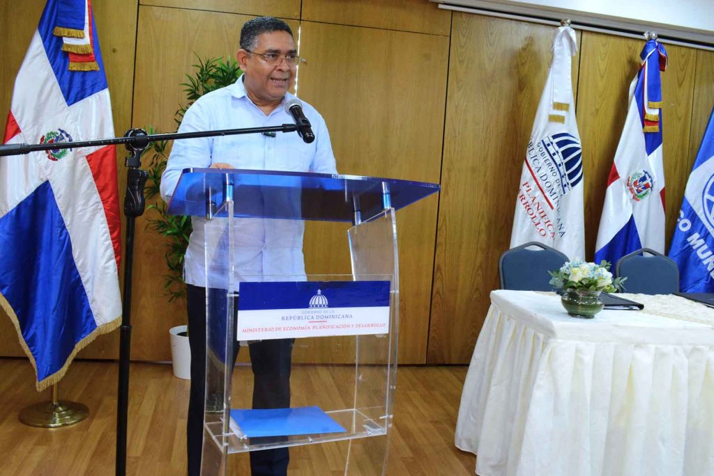 Firma de acuerdo de desempeño con sector agua potable y saneamiento