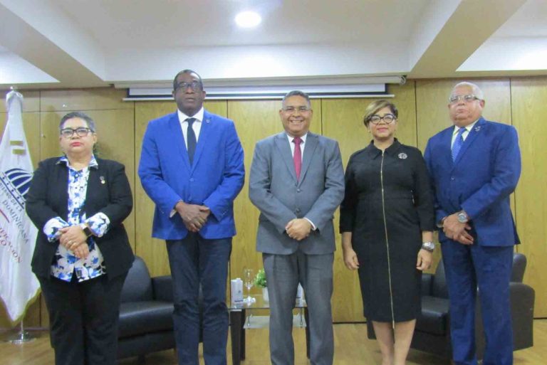 Conversatorio CCPIP Academias y Estado