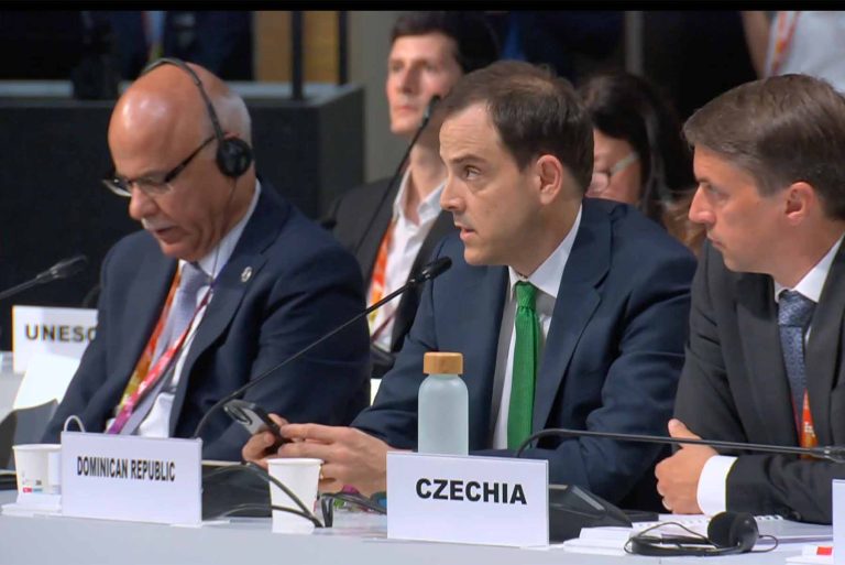 Viceministro Martín Francos en Sevilla , España